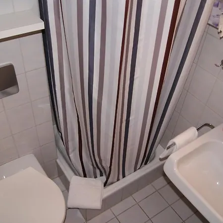 Bellevue Baeren & Restaurant Hotel 3*