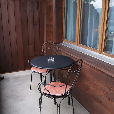 Bellevue Baeren & Restaurant كراتيغين