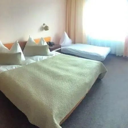 فندق Bellevue Baeren & Restaurant كراتيغين