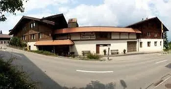 Szálloda Bellevue Baeren & Restaurant